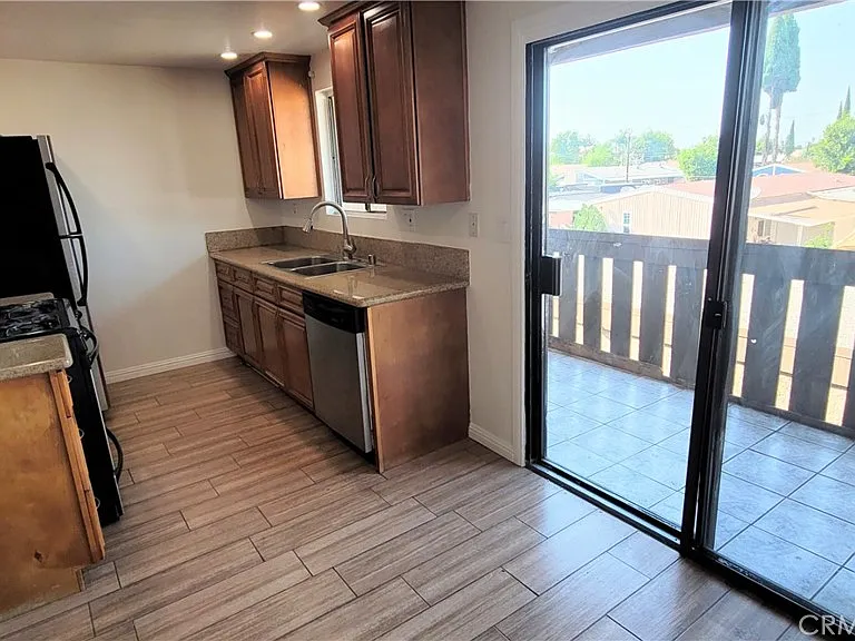 15351 Orange Ave #26 — Photo 16