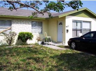 903 S Ridge St, Lake Worth, FL 33460