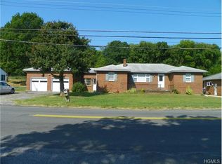 42 Dalfonso Rd, Newburgh, NY 12550