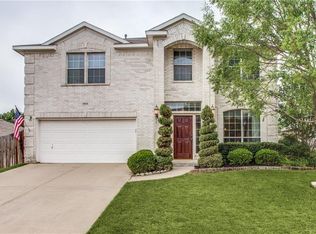 4516 Shady Hollow Dr, Fort Worth, TX 76123