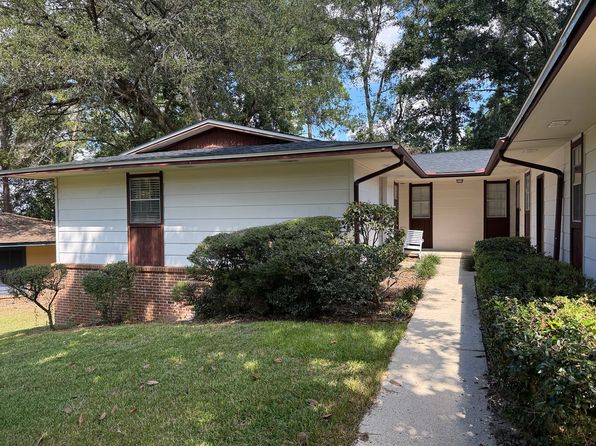258 N Villas Ct APT B