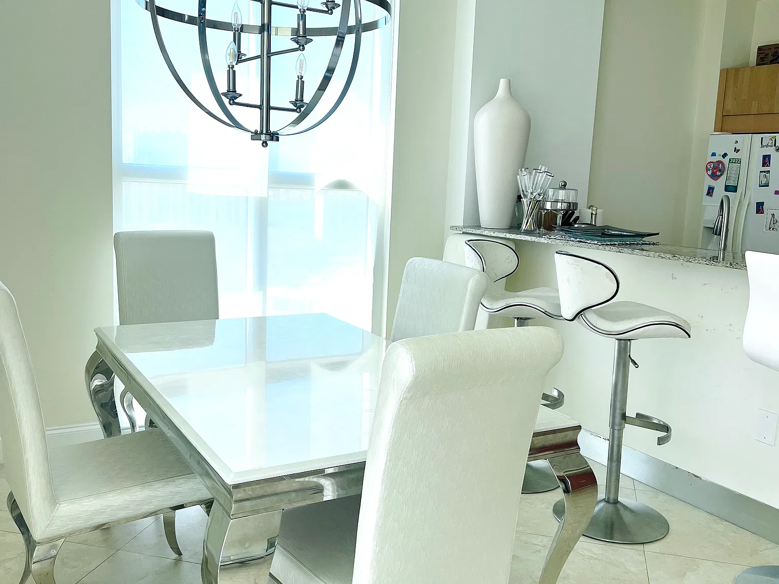 2 bed, $4,500 — Photo 1