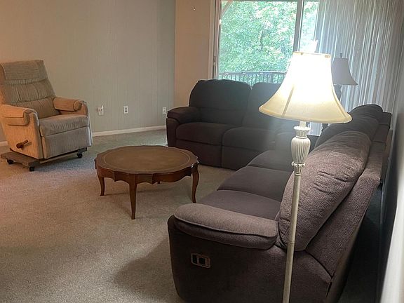 5th image of 10113 34th St W #338