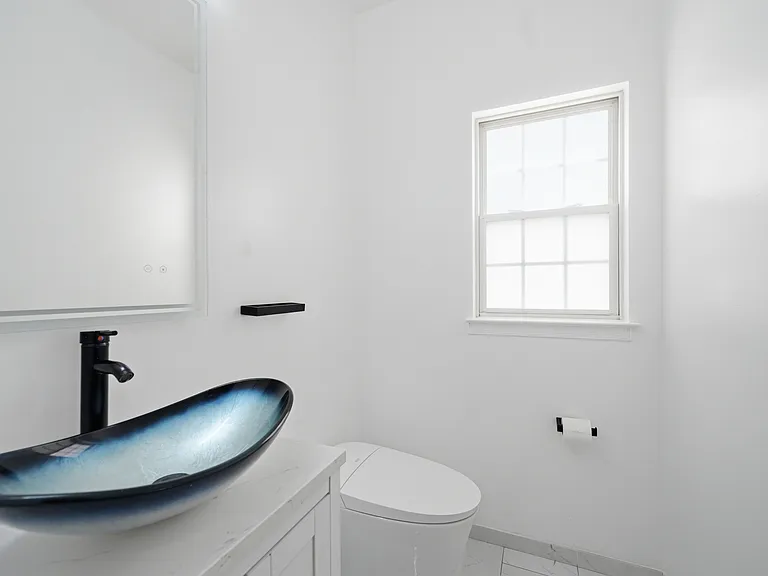 8727 Talbott Farm Dr — Photo 12