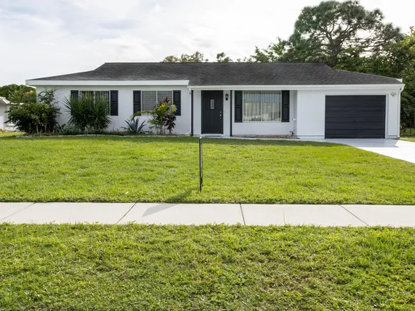 650 SW Belmont Circle, Port St Lucie, FL 34953