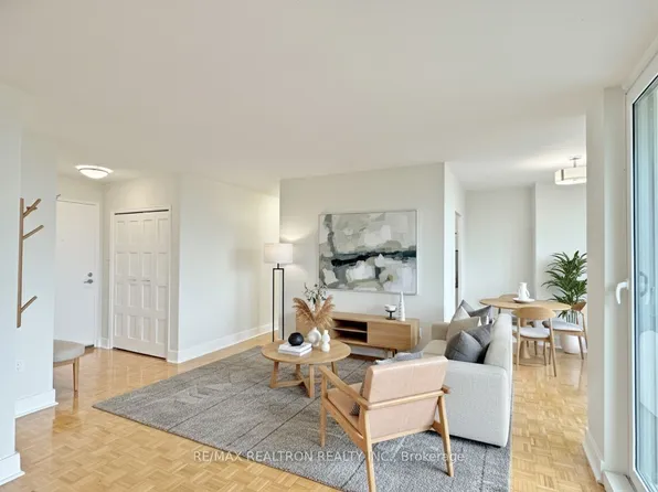 485 Huron St, Toronto, ON