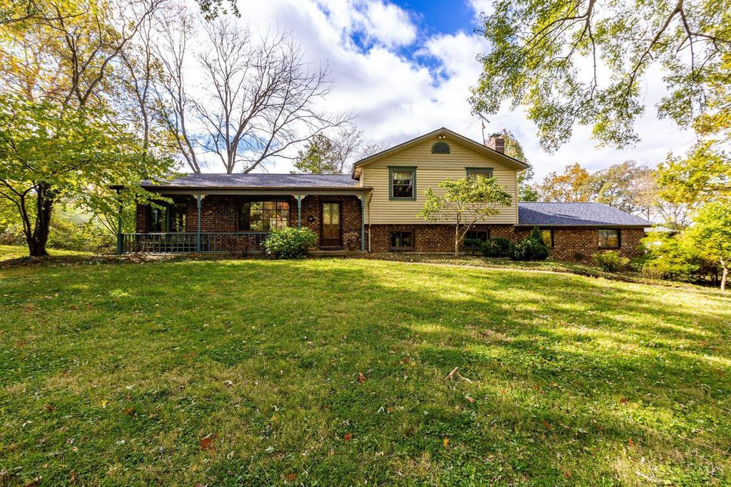 Real estate listing image