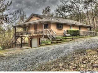 1342 Round Mountain Rd, Brevard, NC 28712