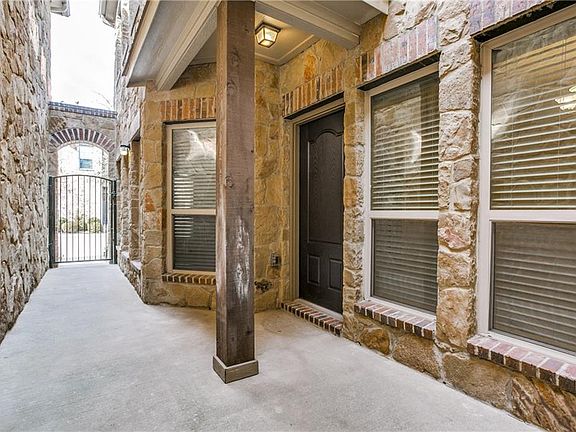 3rd image of 8909 Whitehead St