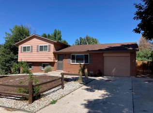5525 Escondido Dr, Colorado Springs, CO 80918