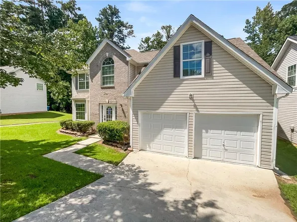 419 Berkshire Pl, Fairburn, GA 30213