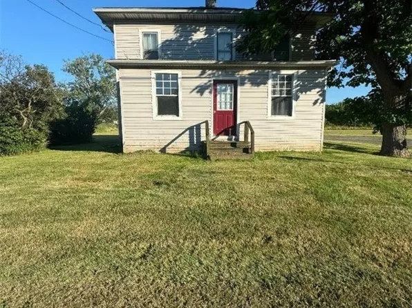 999 Route 5 #20, Silver Creek, NY 14136