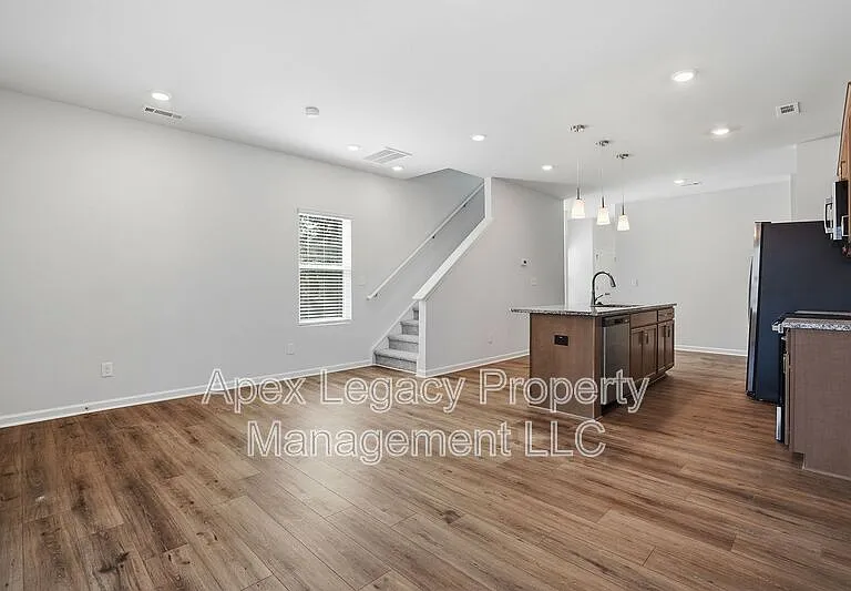 149 Blue Melody Ave — Photo 9