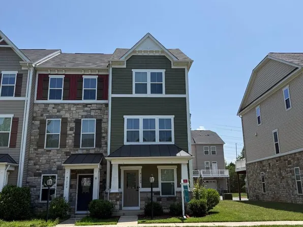 41768 McMonagle Sq, Aldie, VA 20105