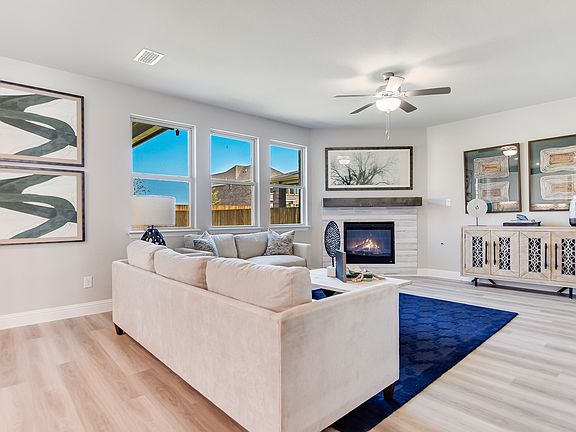 3rd image of 2324 Garden Way