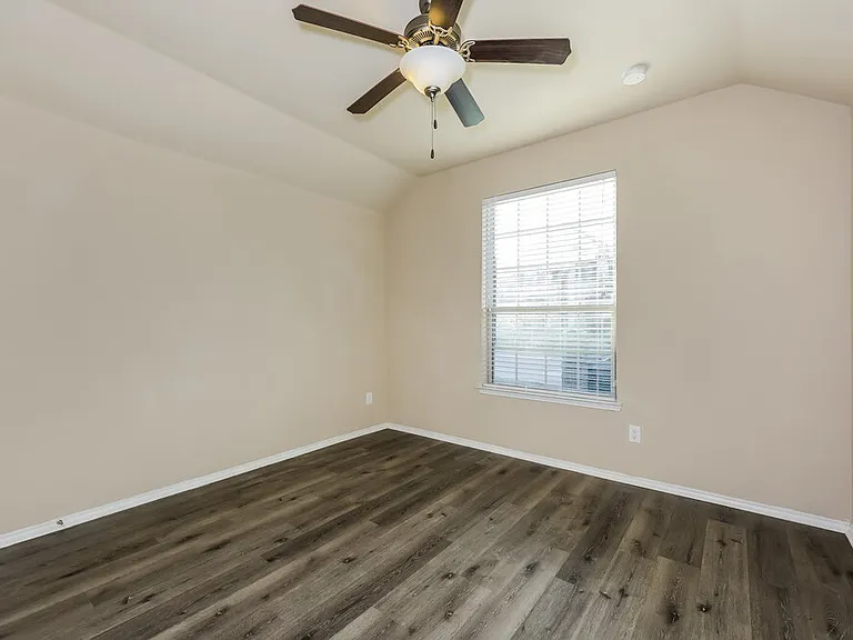 517 Pawnee St — Photo 12