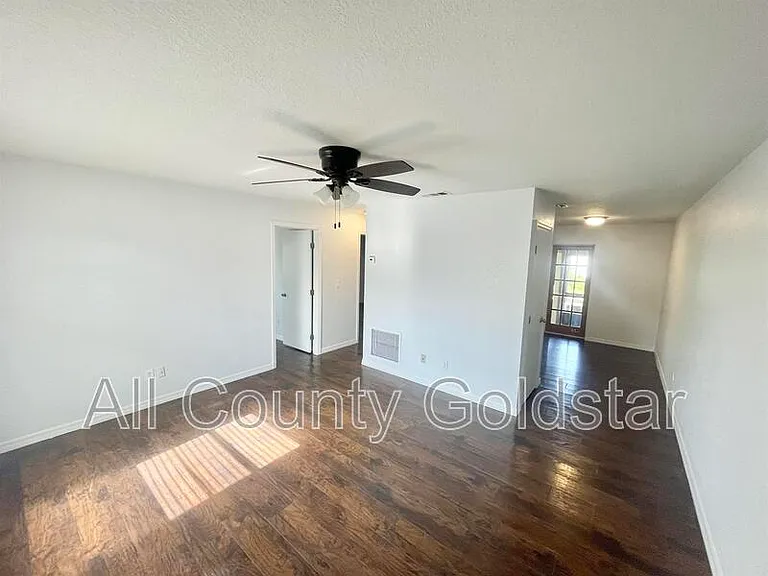 9490 Tacoma Ave #A — Photo 2