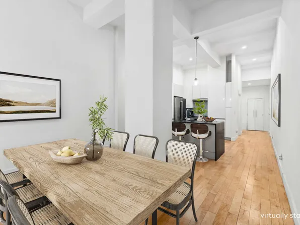 310 East 46th Street 6R image 1 of 12