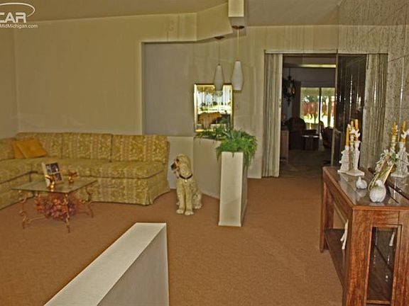 5th image of 1148 Trotwood Ln