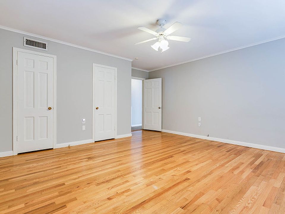 1st image of 2312 W Avenue K