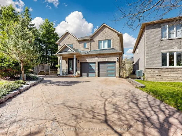 96 Bradgate Dr, Markham, ON L3T 7M3