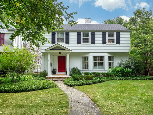 2115 Bennett Ave, Evanston, IL 60201