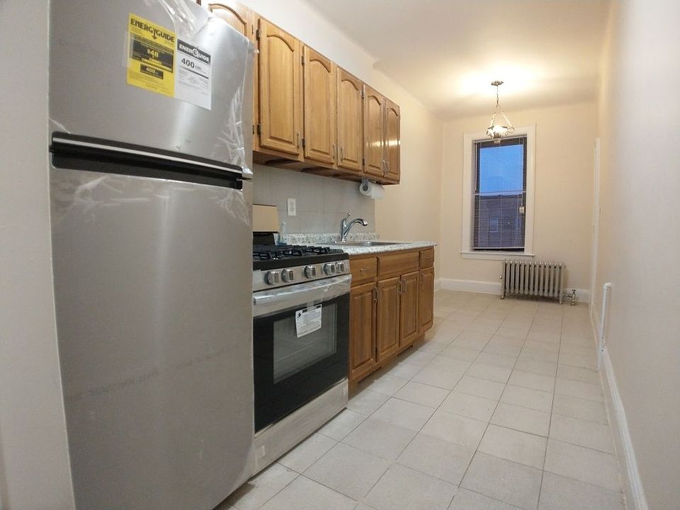 2nd image of 9115 Colonial Rd APT 6F
