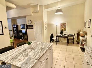 256 S 23rd St #1A, Philadelphia, PA 19103
