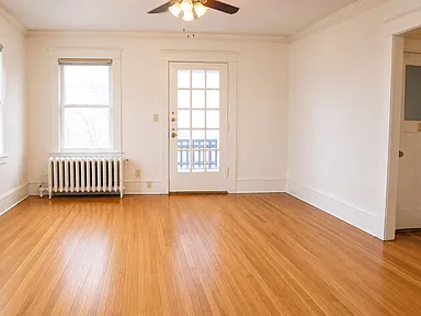 Oxford Street Apartments