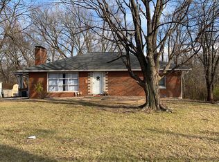 3118 N Illinois St, Belleville, IL 62226