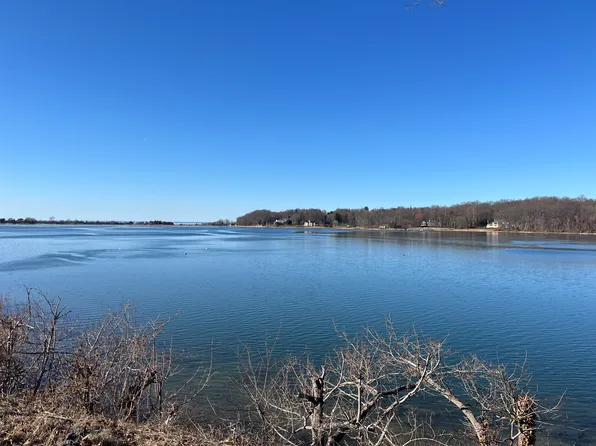 (undisclosed Address), Kings Park, NY 11754