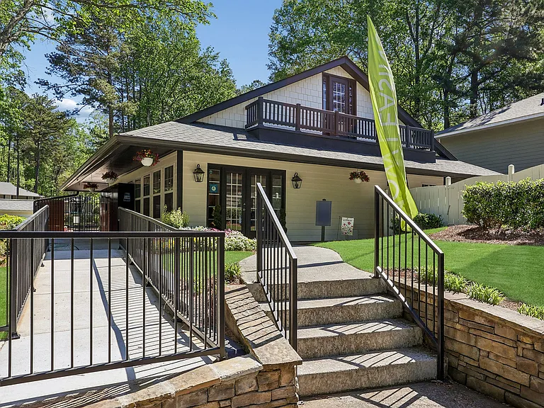 ReNew Marietta — Photo 30