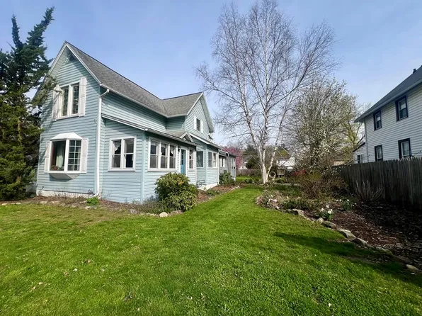 103 E Orchard St, Athens, PA 18810