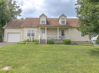 2018 Gardendale Dr, Murfreesboro, TN 37130