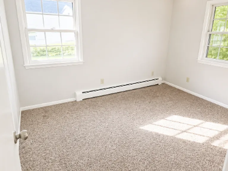 4200 Knob Hill Dr — Photo 5