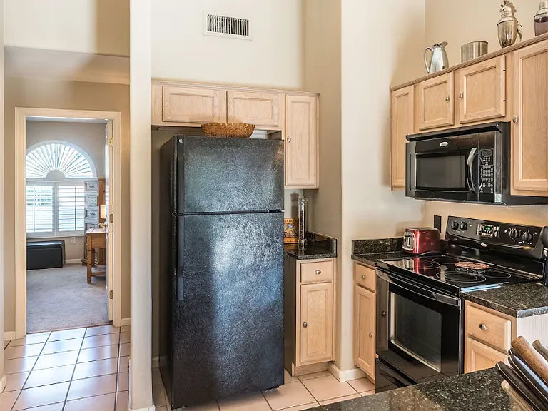 14224 N Edgeworth Dr — Photo 13