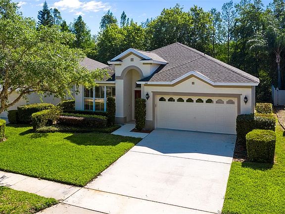 2nd image of 140 Peregrine Ct