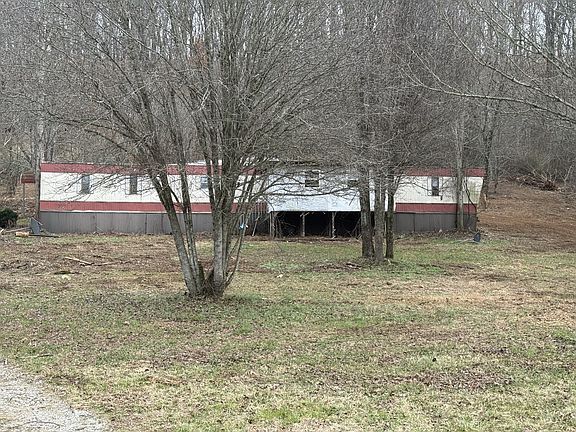 2nd image of 15884 Columbia Hwy