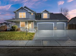 2988 N Willowside Ave, Meridian, ID 83646