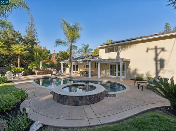 3122 Sugarberry Ct, Walnut Creek, CA 94598