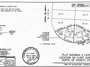 Pickett Ct #A, Blackstone, VA 23824