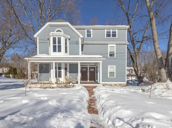 45 W Plain St #1, Wayland, MA 01778