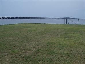 4th image of 337 Lakeview Dr