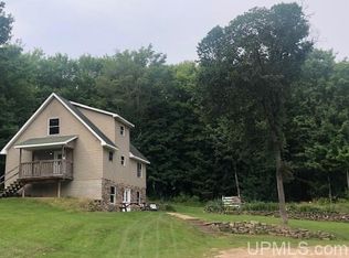 5625 N Akkala Rd, Eben Junction, MI 49825