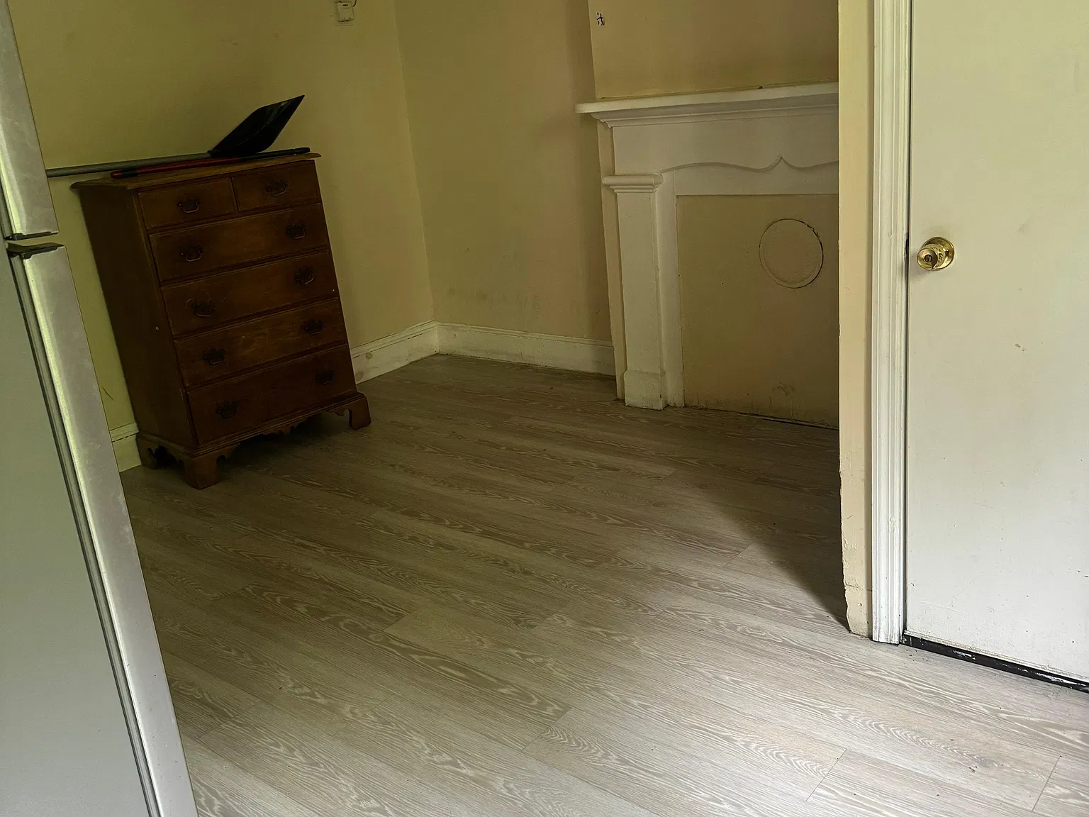 4 bed, 1870 sqft, $2,200 — Photo 2