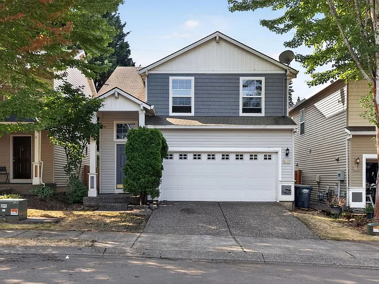5146 NE Schoeler Cir — Photo 1