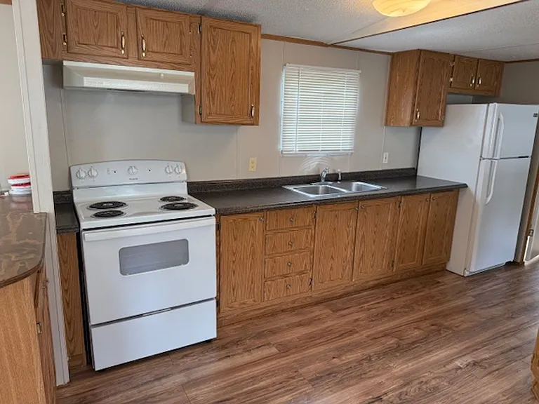 5172 Gregory Rd #2 — Photo 5