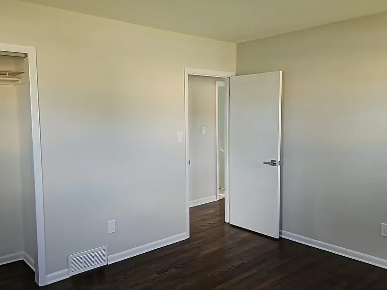 1437 Blackburn Ct — Photo 13