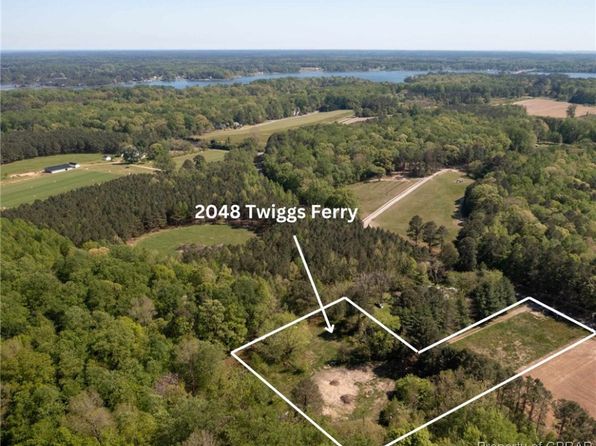 2048 Twiggs Ferry Rd #35, Hartfield, VA 23071