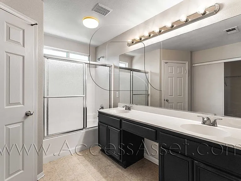 29444 Rock Point Dr — Photo 17